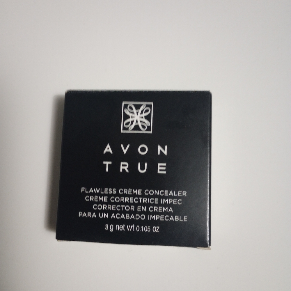 Avon True flawless cream concealer